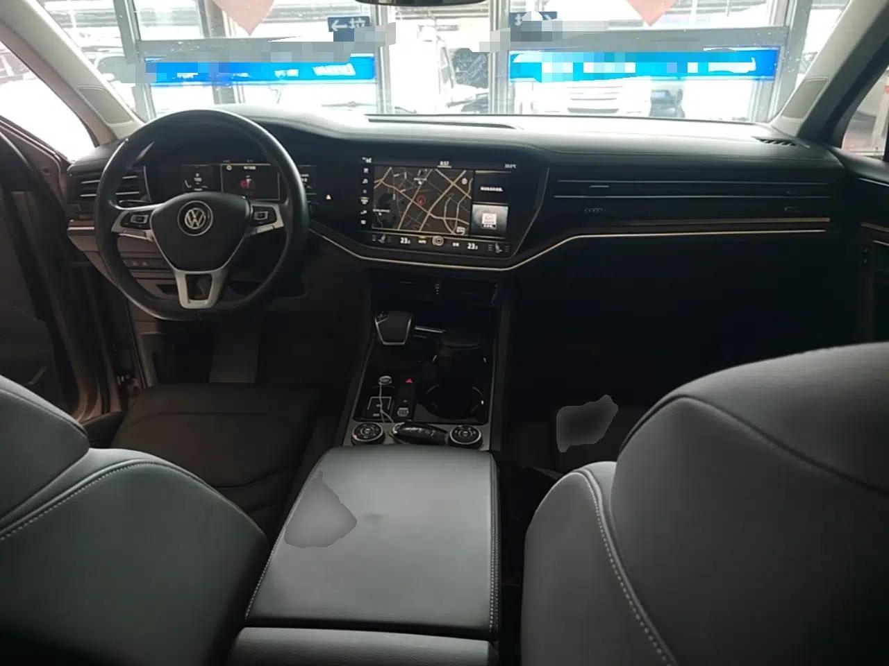 Volkswagen Touareg 2019 2.0 TSI Ruiyi Edition China V Standard — миниатюра 17