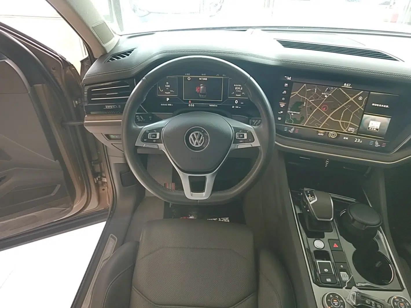Volkswagen Touareg 2019 2.0 TSI Ruiyi Edition China V Standard — миниатюра 18