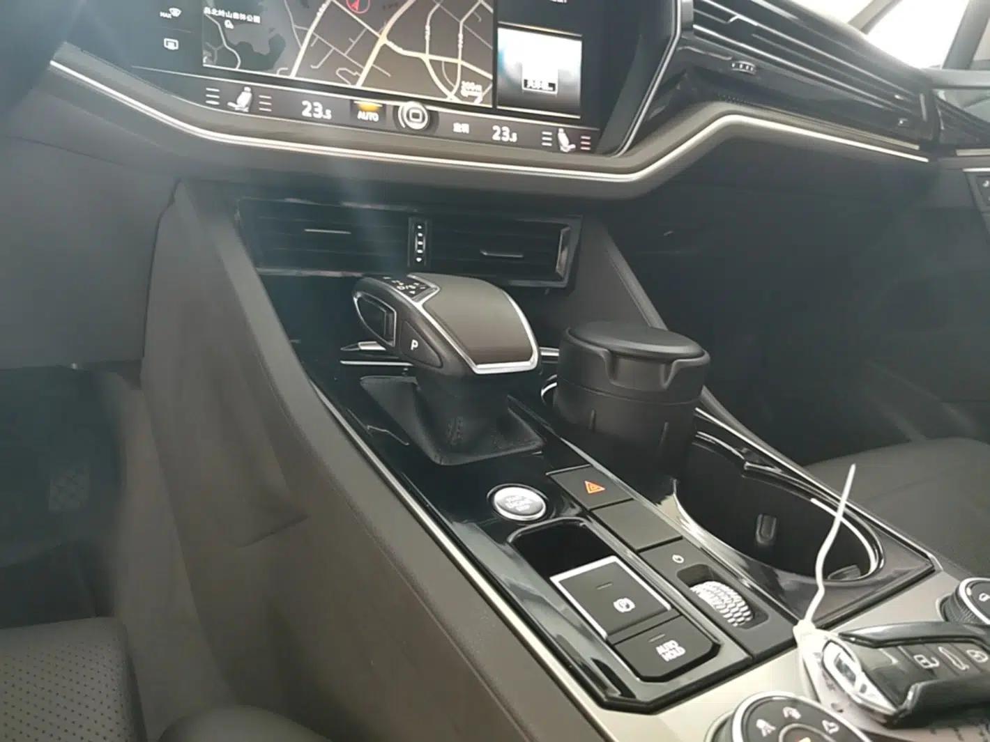 Volkswagen Touareg 2019 2.0 TSI Ruiyi Edition China V Standard — миниатюра 21
