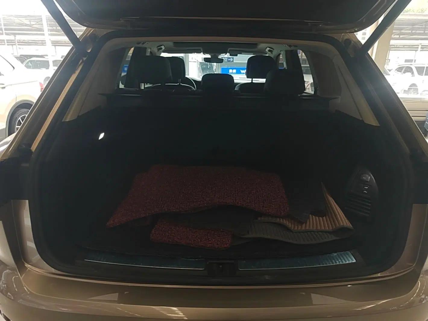 Volkswagen Touareg 2019 2.0 TSI Ruiyi Edition China V Standard — миниатюра 27