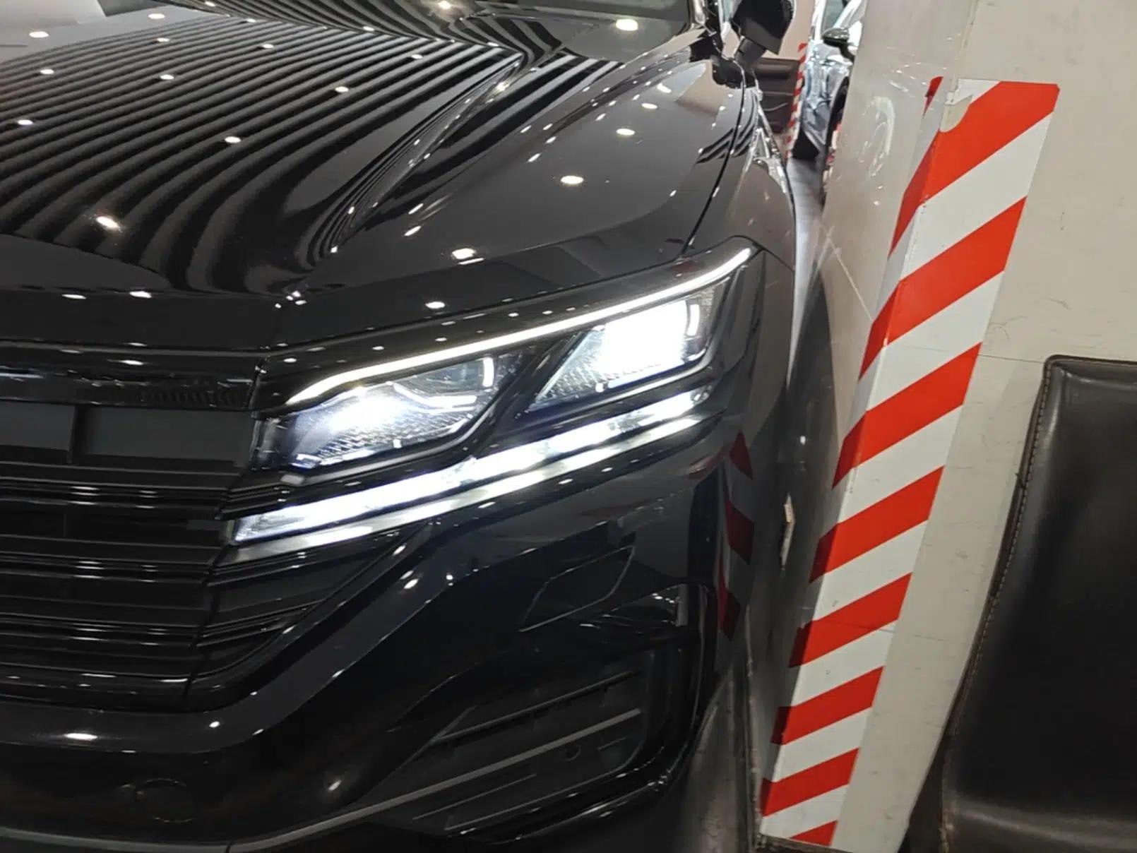 Volkswagen Touareg 2021 3.0 TSI Prestige Edition — миниатюра 8