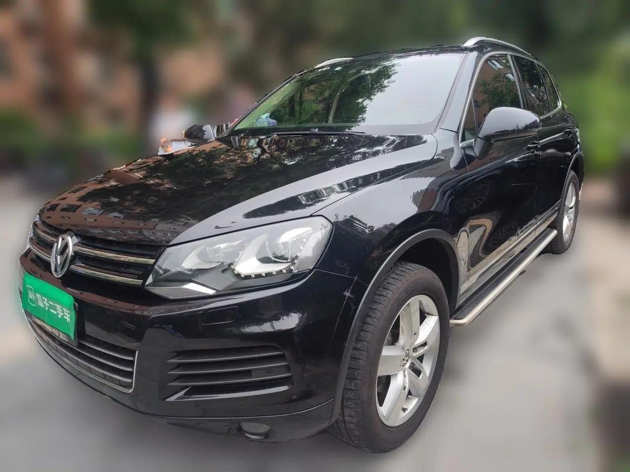 Volkswagen Touareg 2011 3.0 TSI Luxury Edition — миниатюра 1