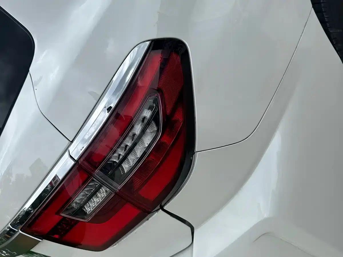 Nissan Patrol 2020 4.0L Automatic — миниатюра 12