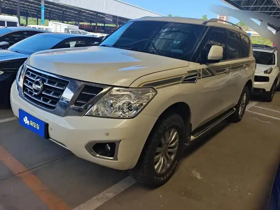 Nissan Patrol 2018 4.0L Leader Edition — миниатюра 1