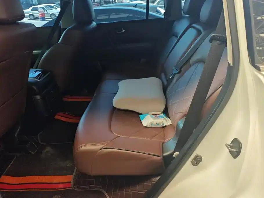 Nissan Patrol 2018 4.0L Leader Edition — миниатюра 11
