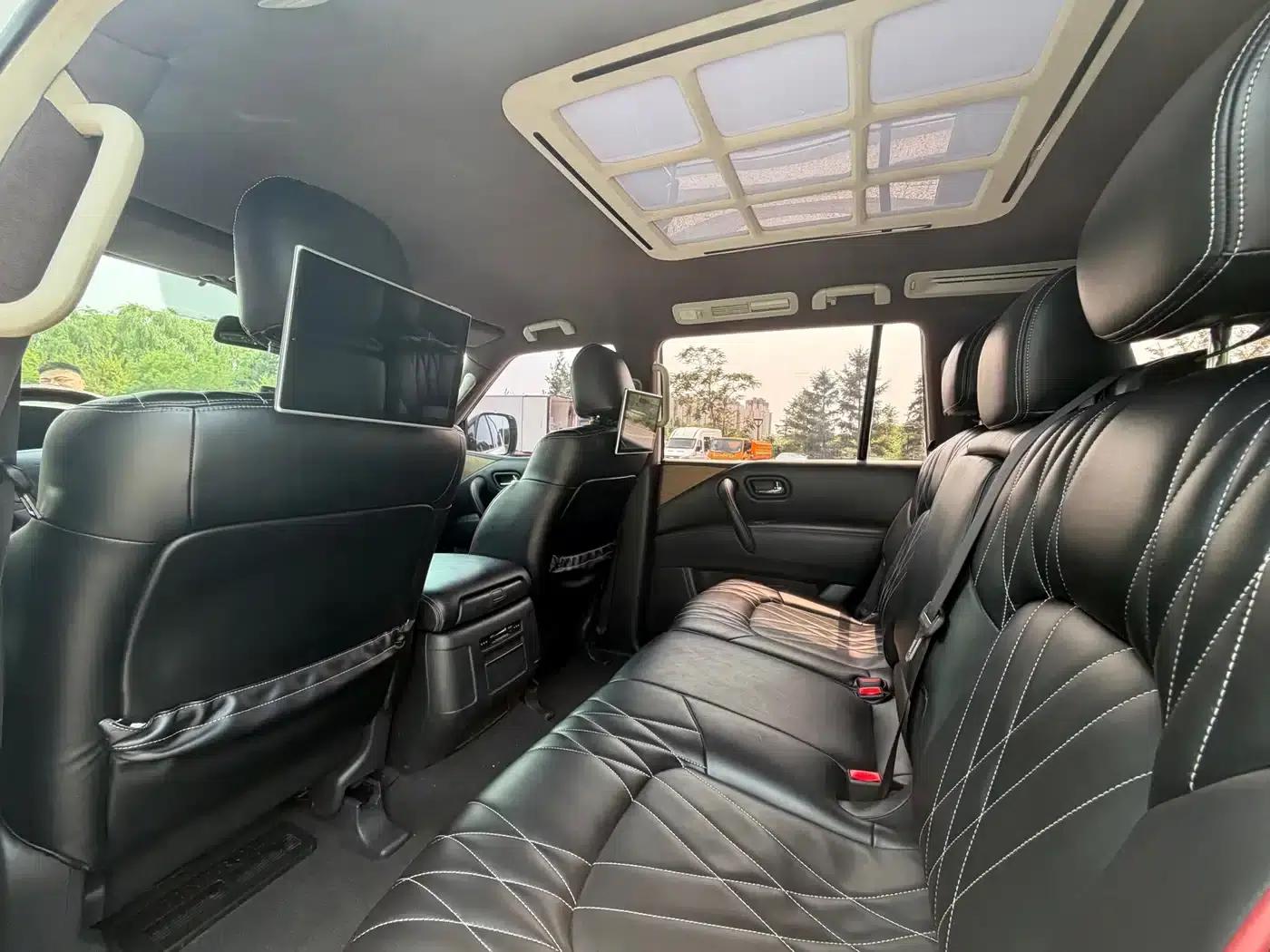 Nissan Patrol 2018 4.0L Flagship Edition — миниатюра 6