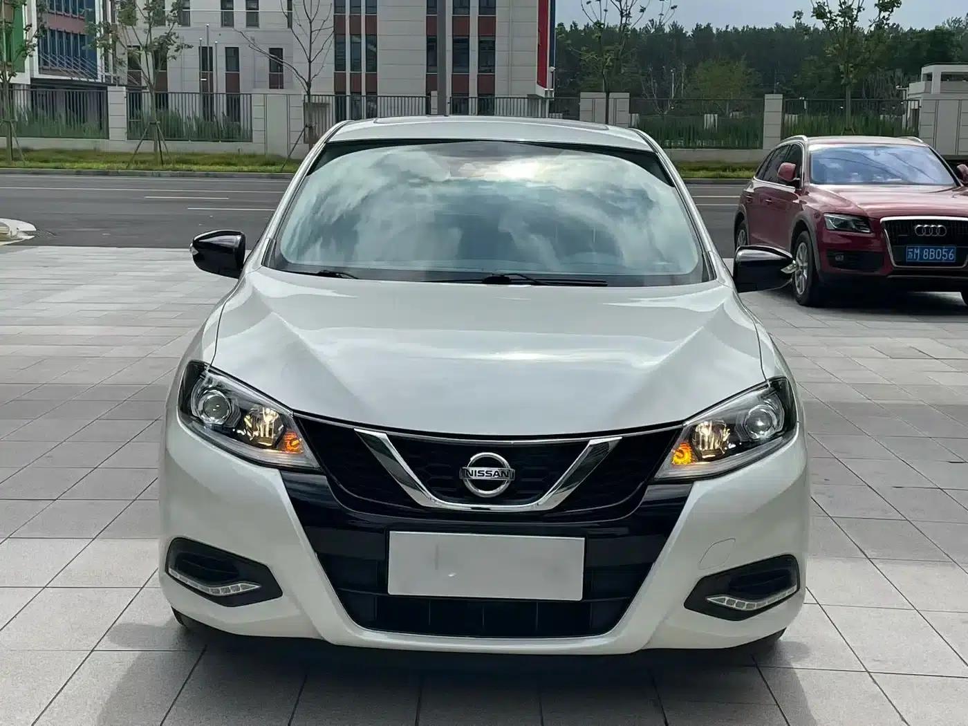 2021 Tiida 1.6L CVT Smart Edition — миниатюра 2