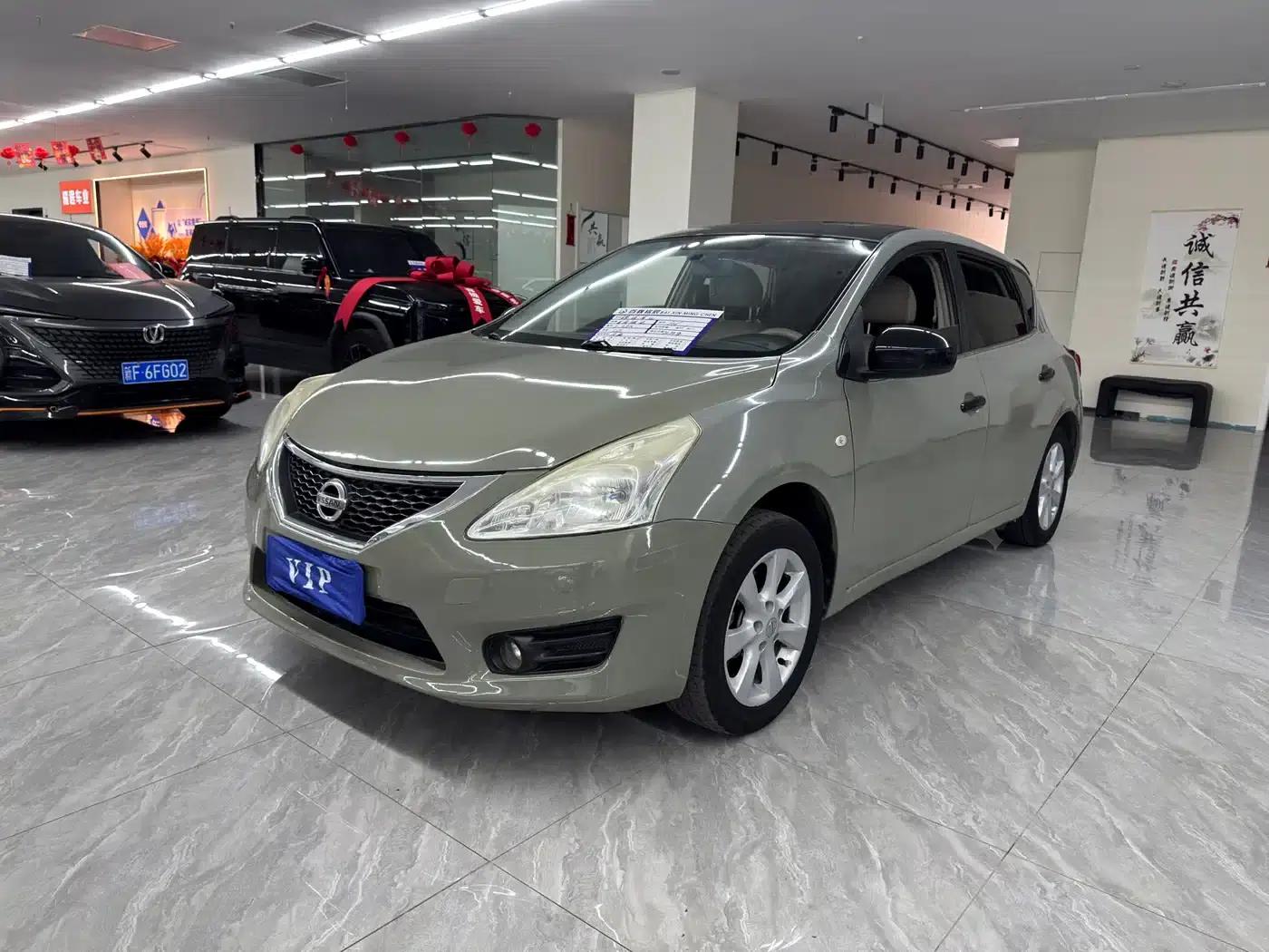 2013 Tiida 1.6L CVT Cool Edition — миниатюра 1