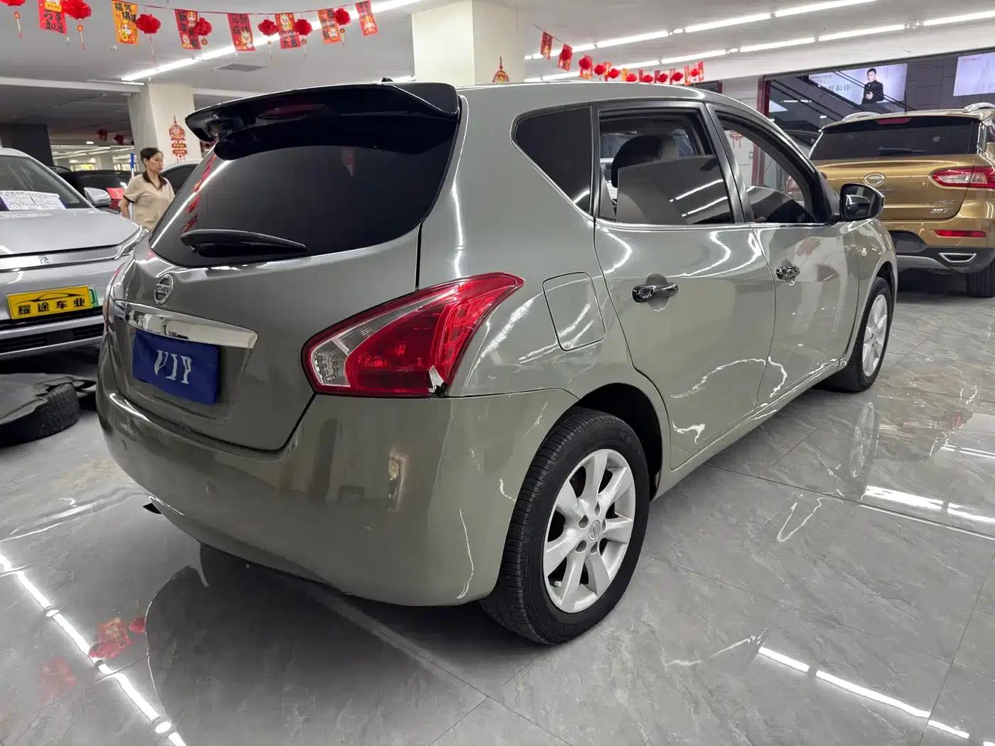 2013 Tiida 1.6L CVT Cool Edition — миниатюра 4