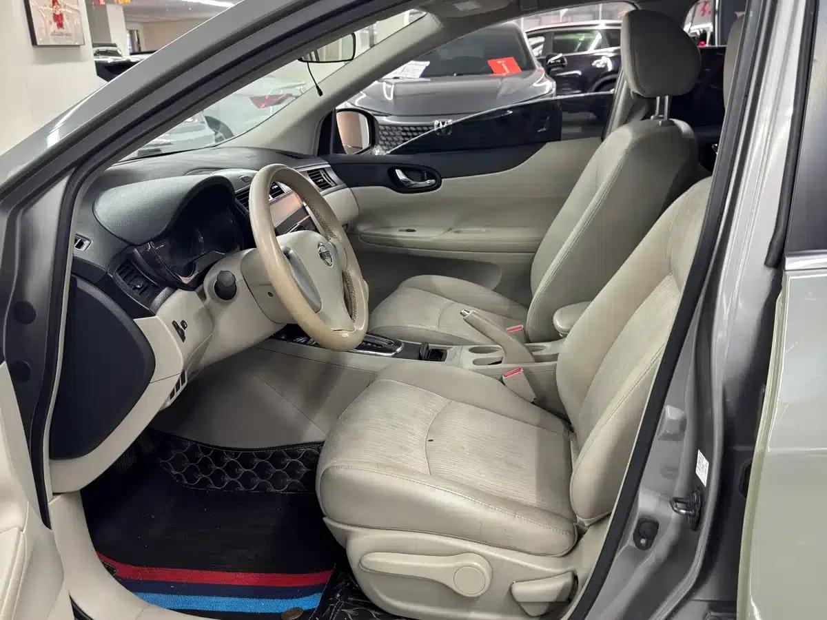 2013 Tiida 1.6L CVT Cool Edition — миниатюра 10