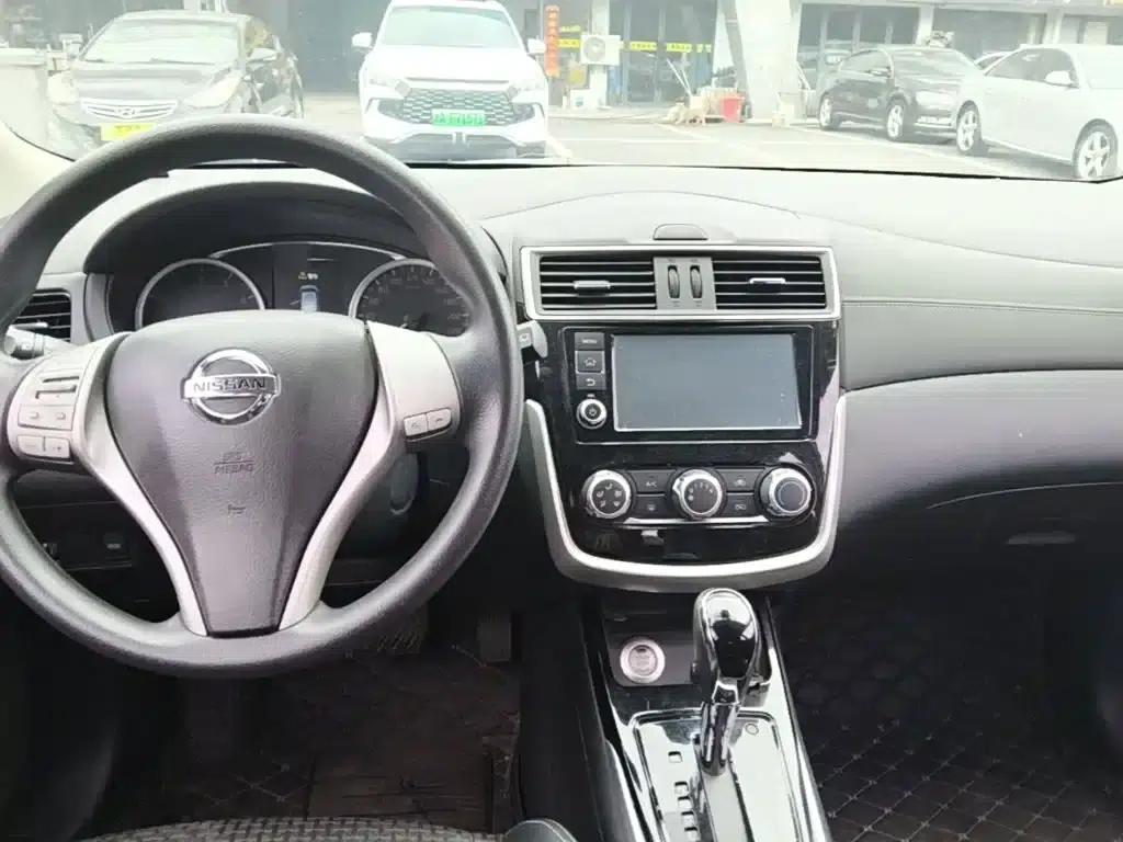 2016 Tiida 1.6L CVT Smart Edition — миниатюра 16