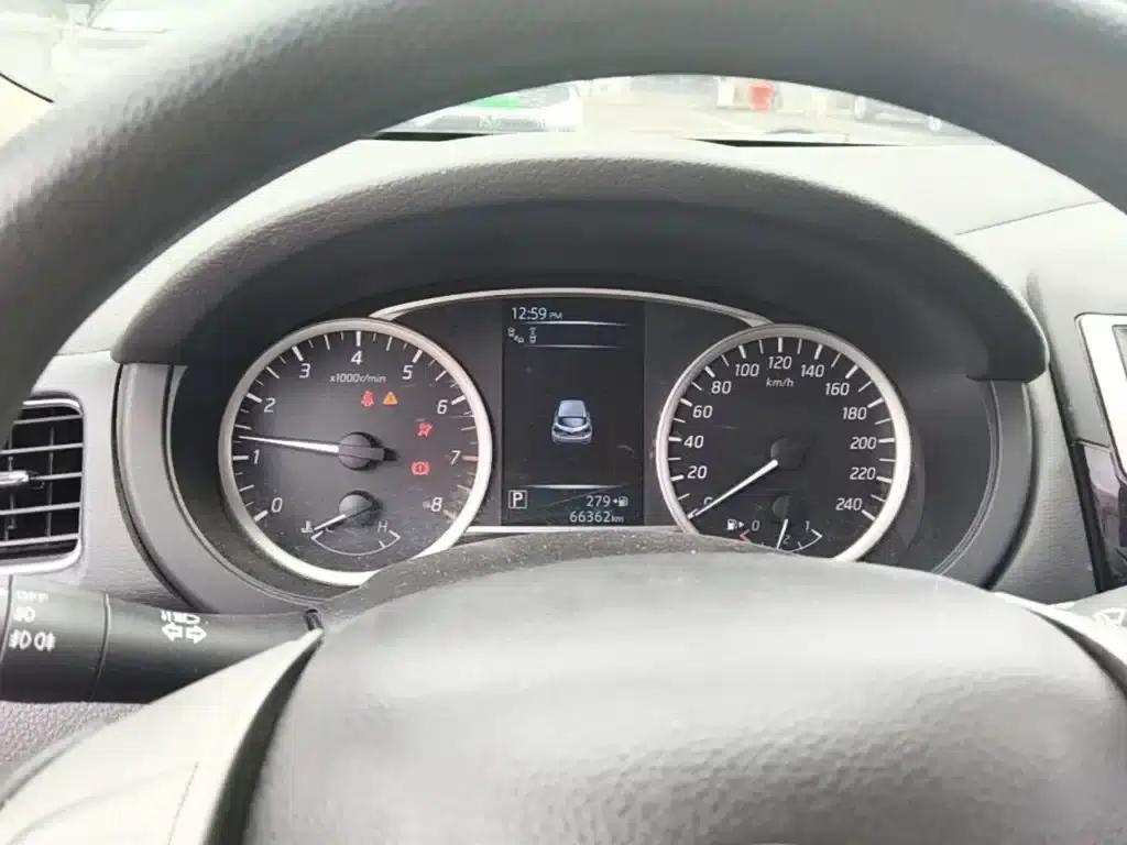 2016 Tiida 1.6L CVT Smart Edition — миниатюра 18