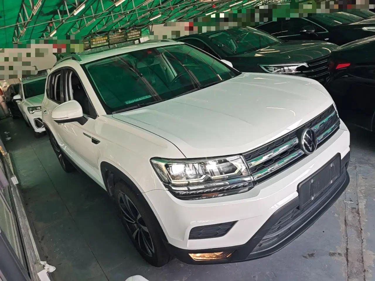 Volkswagen Tharu 2022 280TSI Two-Wheel-Drive Luxury Edition — миниатюра 3
