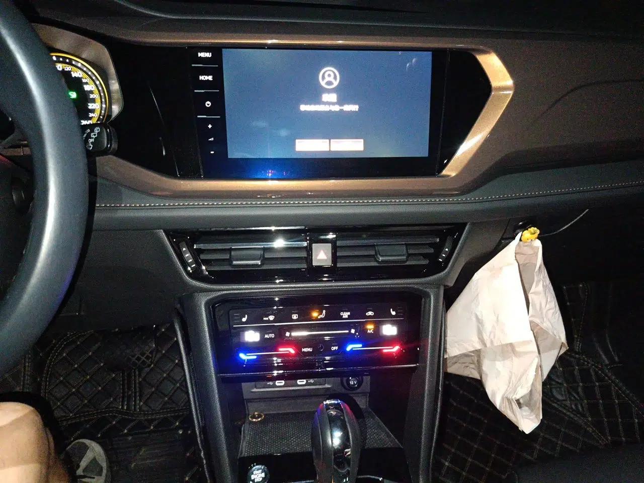 Volkswagen Tharu 2021 330TSI All-Wheel Drive Luxury PLUS Version — миниатюра 13