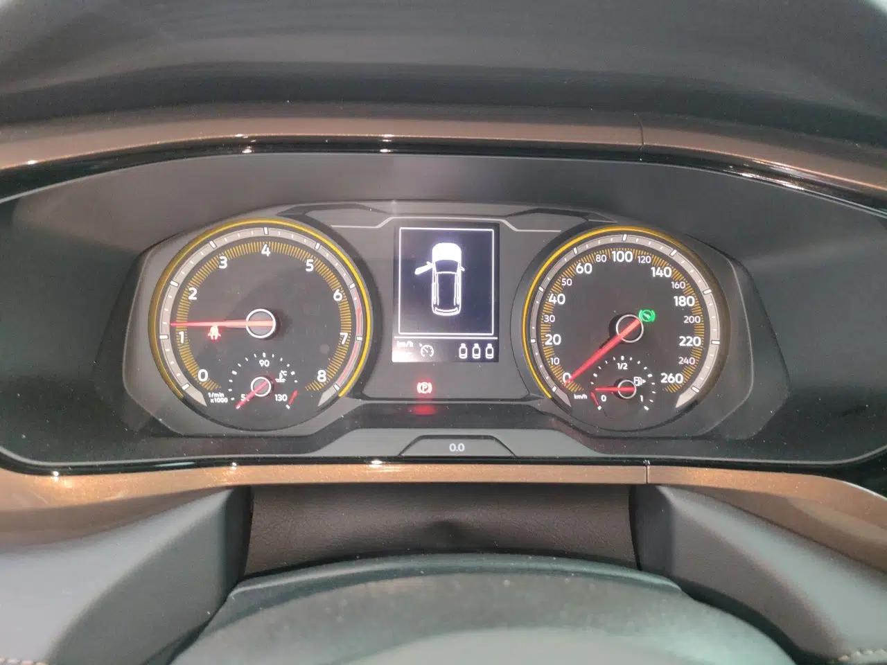 Volkswagen Tharu 2021 280TSI Two-Wheel-Drive Luxury Plus Edition — миниатюра 11