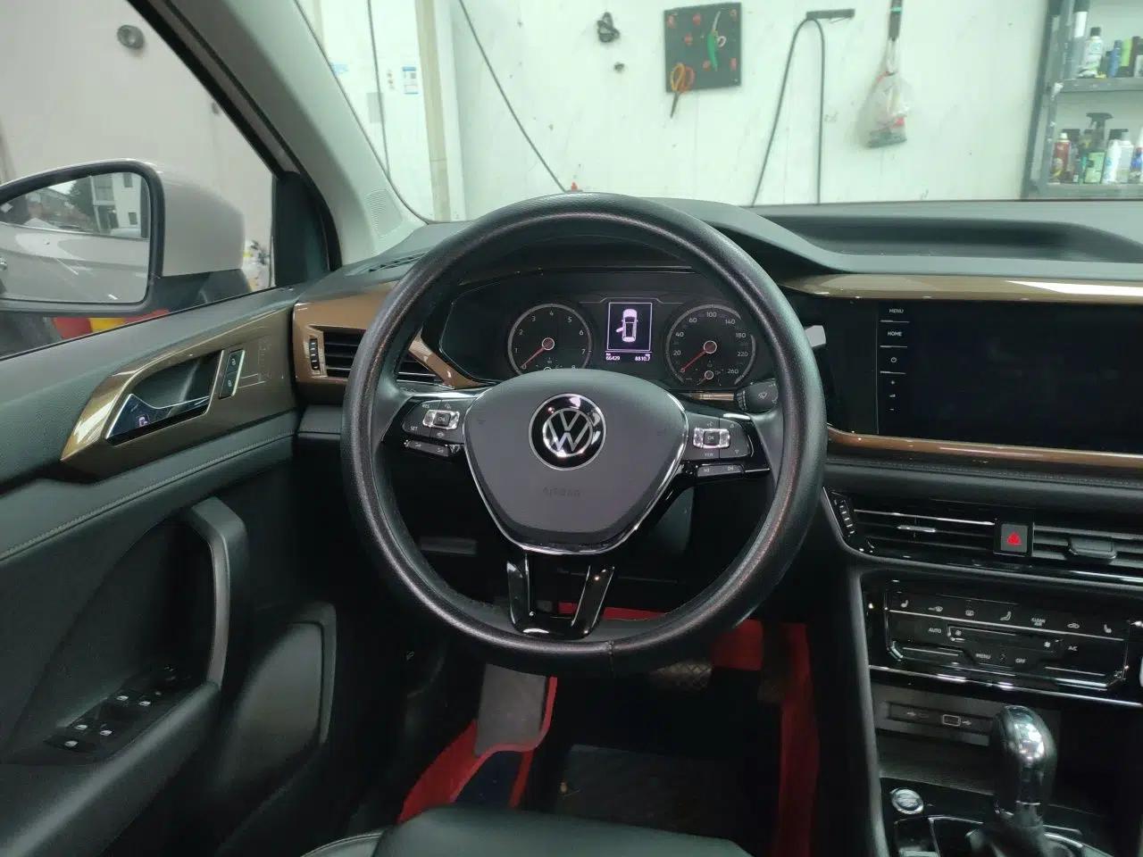 Volkswagen Tharu 2021 280TSI Two-Wheel-Drive Luxury Plus Edition — миниатюра 10