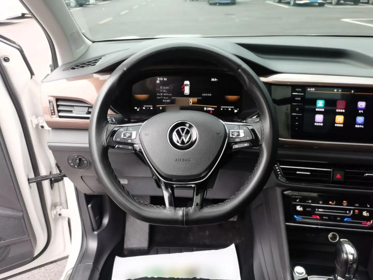 Volkswagen Tharu 2022 280TSI Two-Wheel-Drive Luxury Edition — миниатюра 13