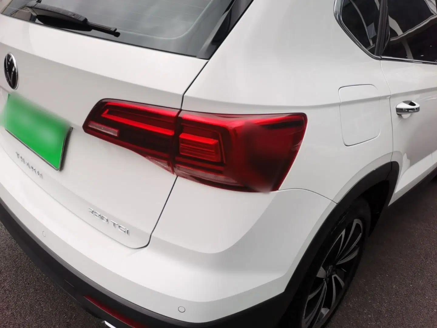 Volkswagen Tharu 2022 280TSI Two-Wheel-Drive Luxury Edition — миниатюра 9