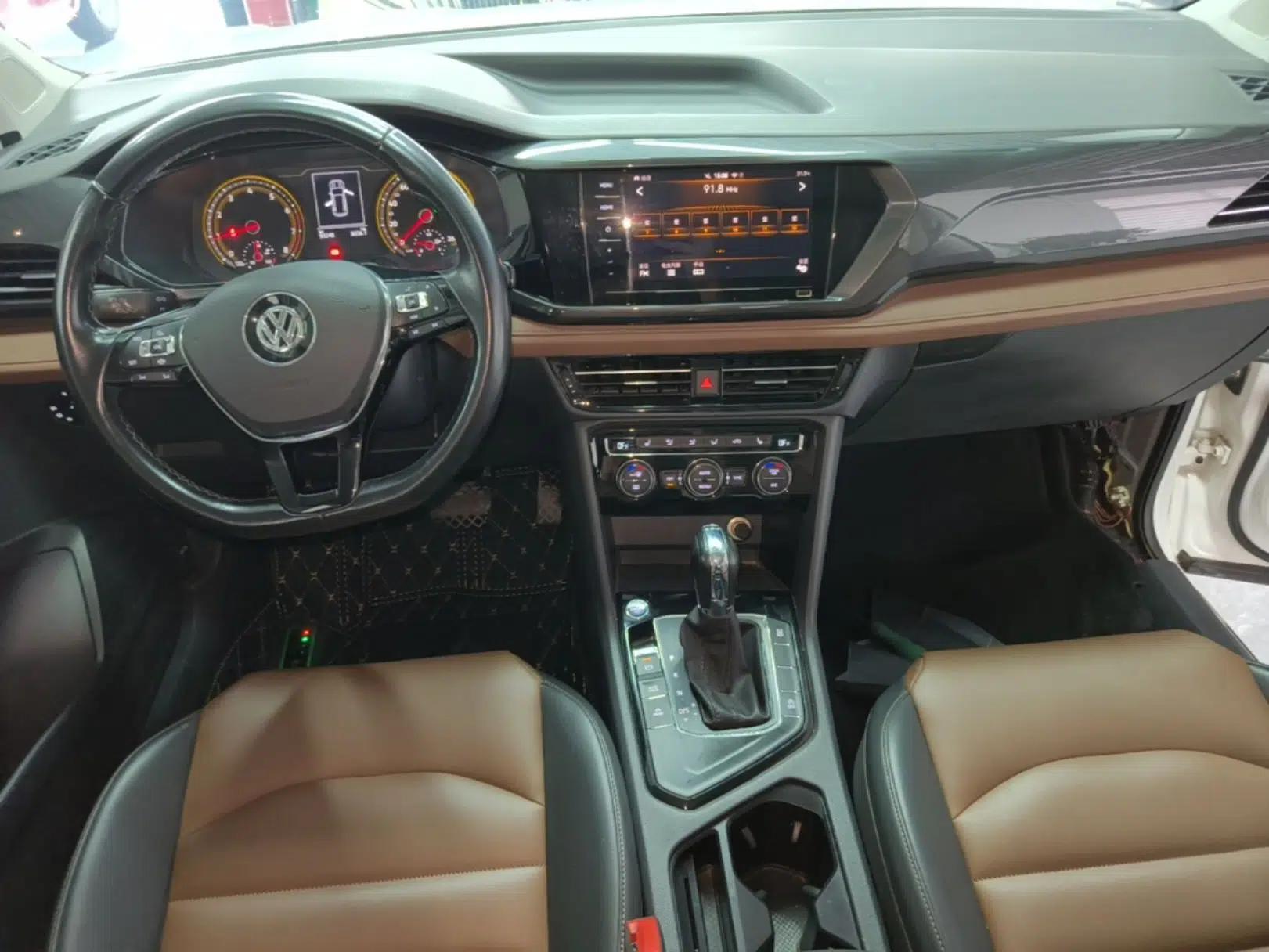 Volkswagen Tharu 2019 280TSI Two-Wheel Drive Luxury Version China VI Standard — миниатюра 12