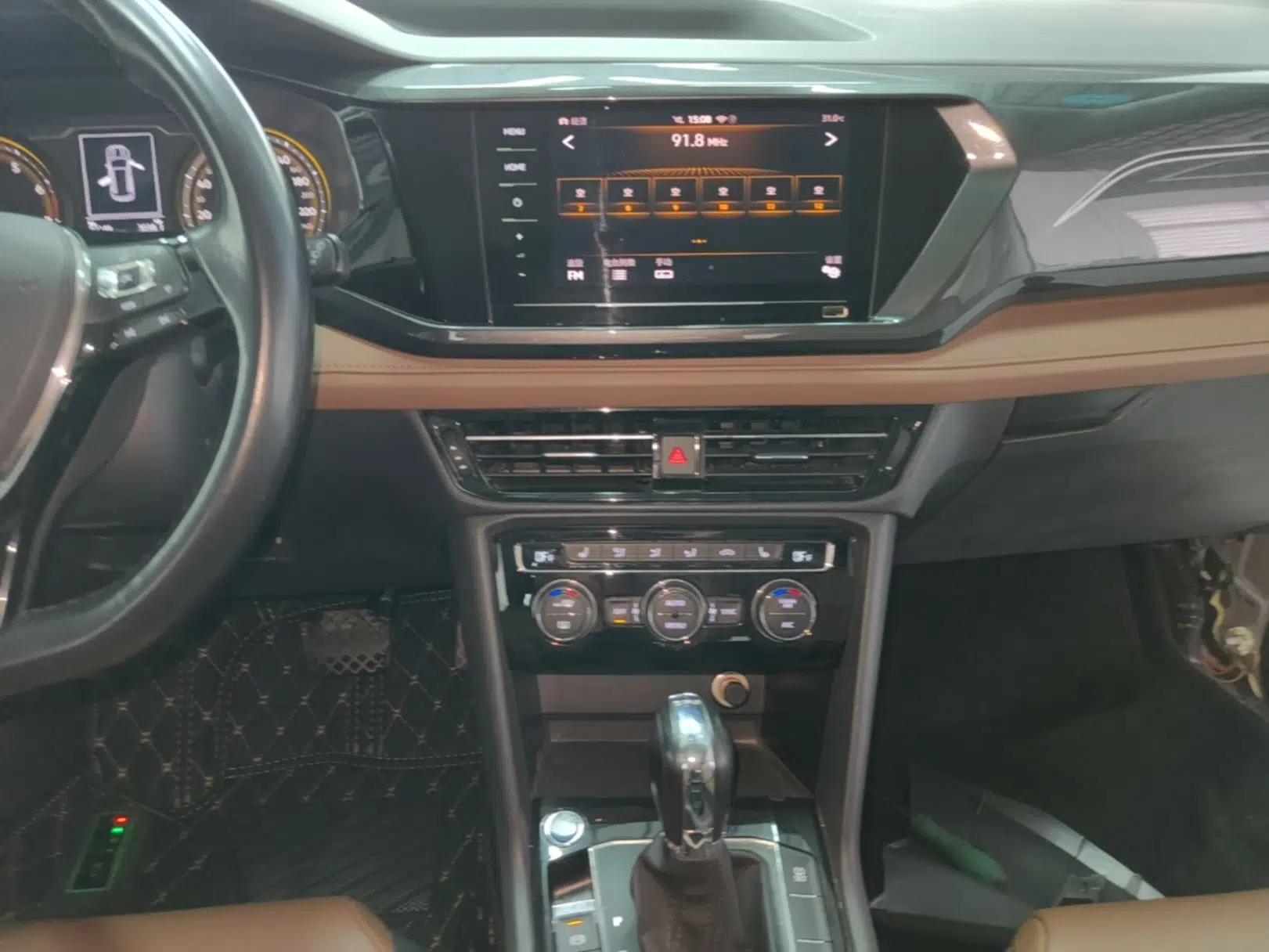 Volkswagen Tharu 2019 280TSI Two-Wheel Drive Luxury Version China VI Standard — миниатюра 15