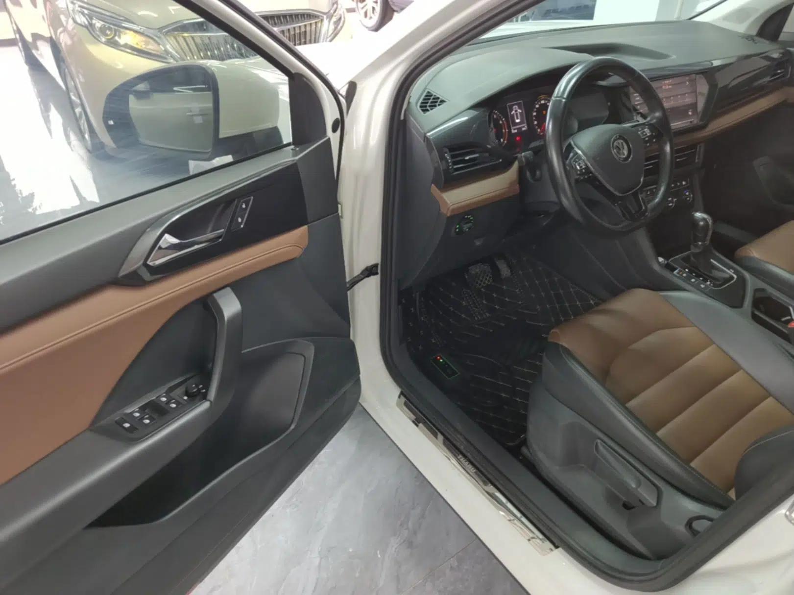 Volkswagen Tharu 2019 280TSI Two-Wheel Drive Luxury Version China VI Standard — миниатюра 18