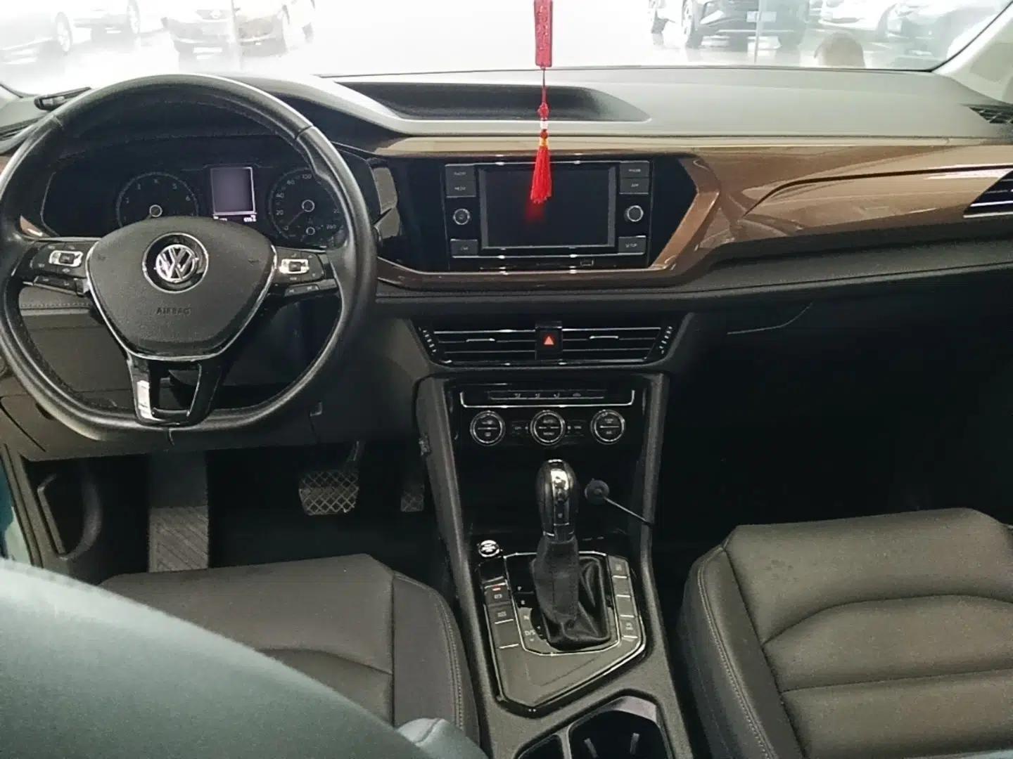 Volkswagen Tharu 2019 280TSI Two-Wheel Drive Comfort Edition China V Standard — миниатюра 12