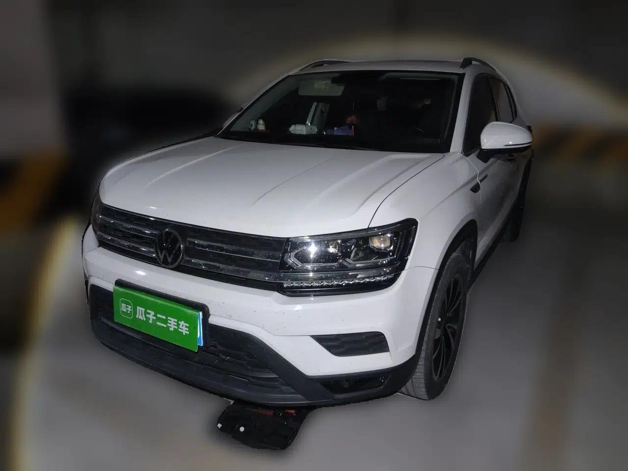 Volkswagen Tharu 2022 280TSI Two-Wheel-Drive Luxury Edition — миниатюра 1