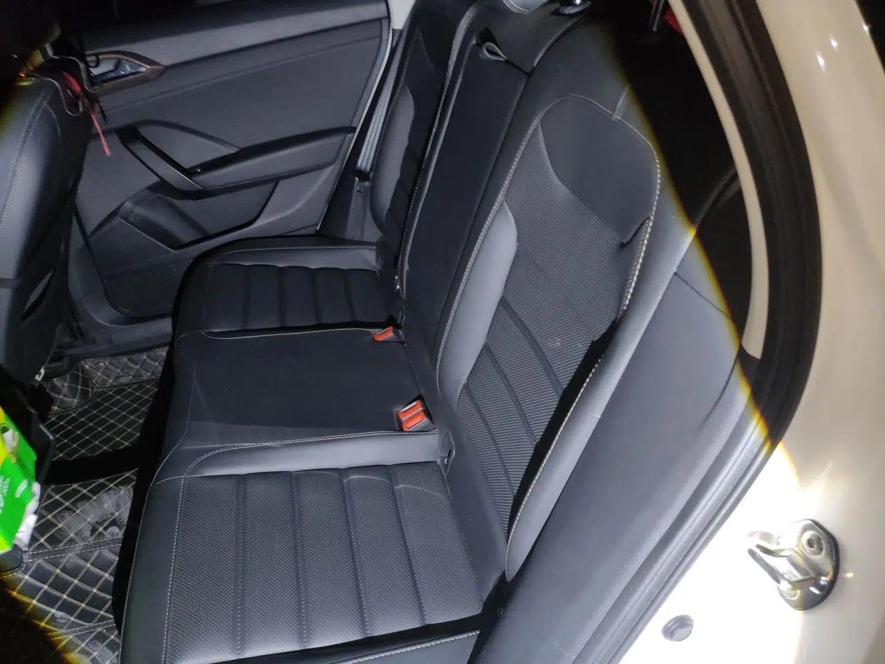 Volkswagen Tharu 2022 280TSI Two-Wheel-Drive Luxury Edition — миниатюра 20