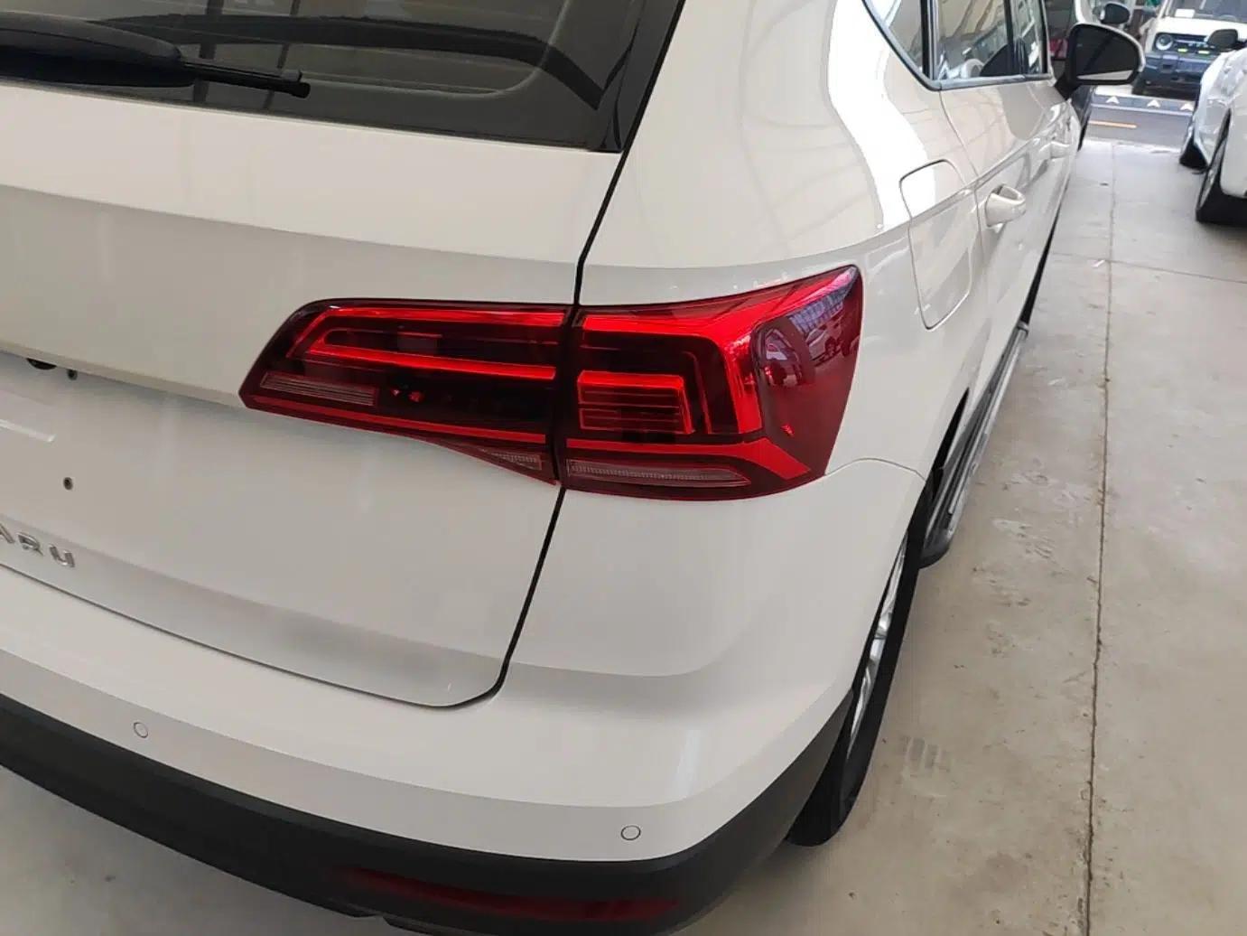 Volkswagen Tharu 2021 280TSI Two-Wheel Drive Trend Edition — миниатюра 9