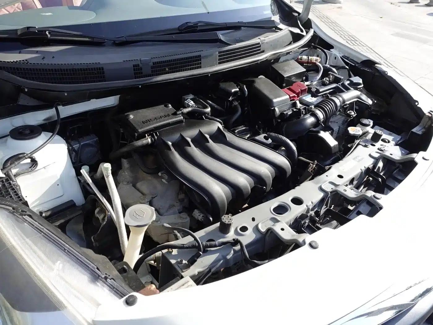 Nissan Sunny 2015 1.5XE CVT Comfort Edition — миниатюра 13