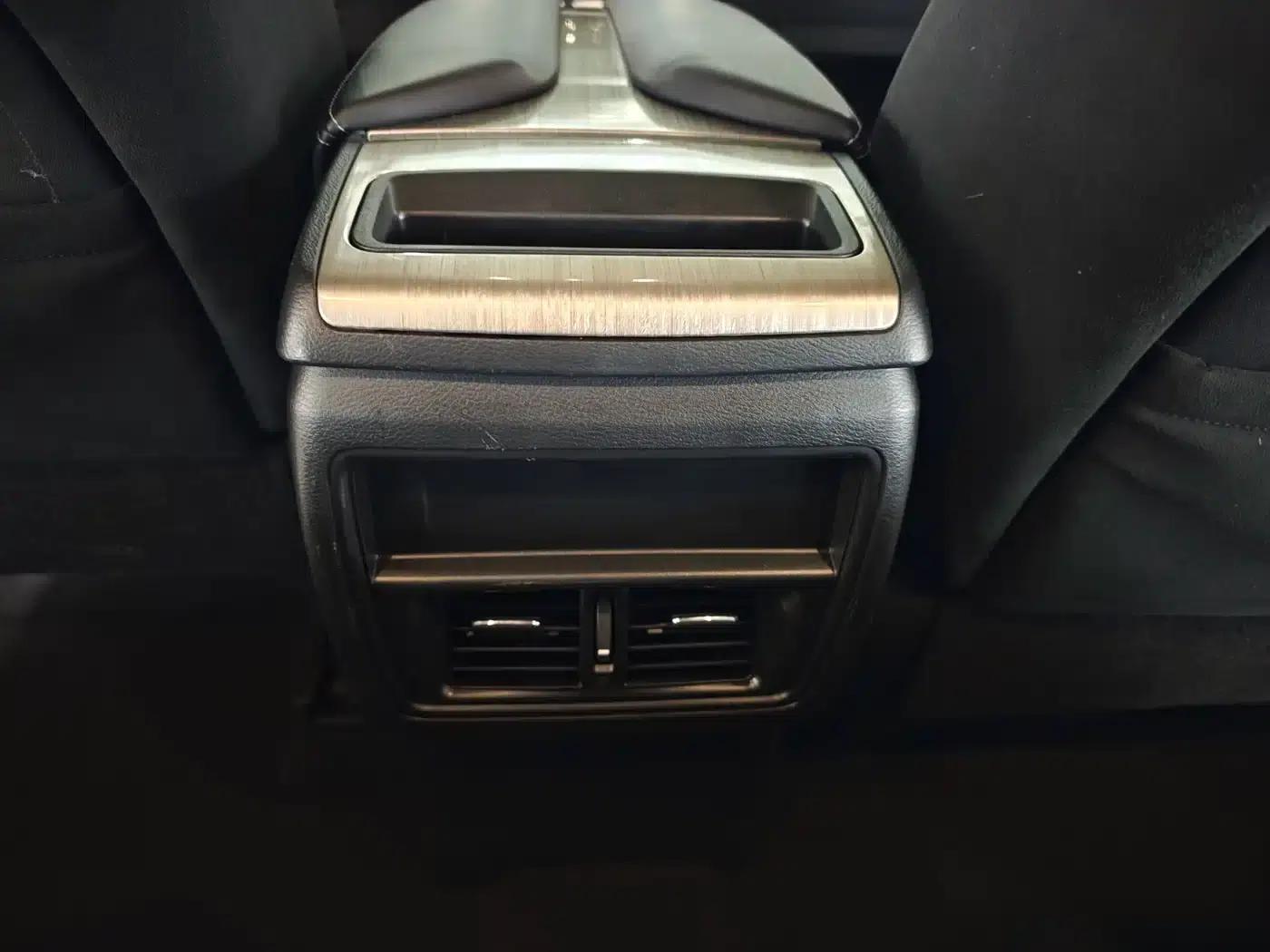 Nissan Murano 2021 2.5L XE 2WD Elite Edition — миниатюра 10
