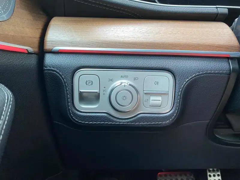 2020 Mercedes-Benz GLS 450 4MATIC Luxury — миниатюра 23