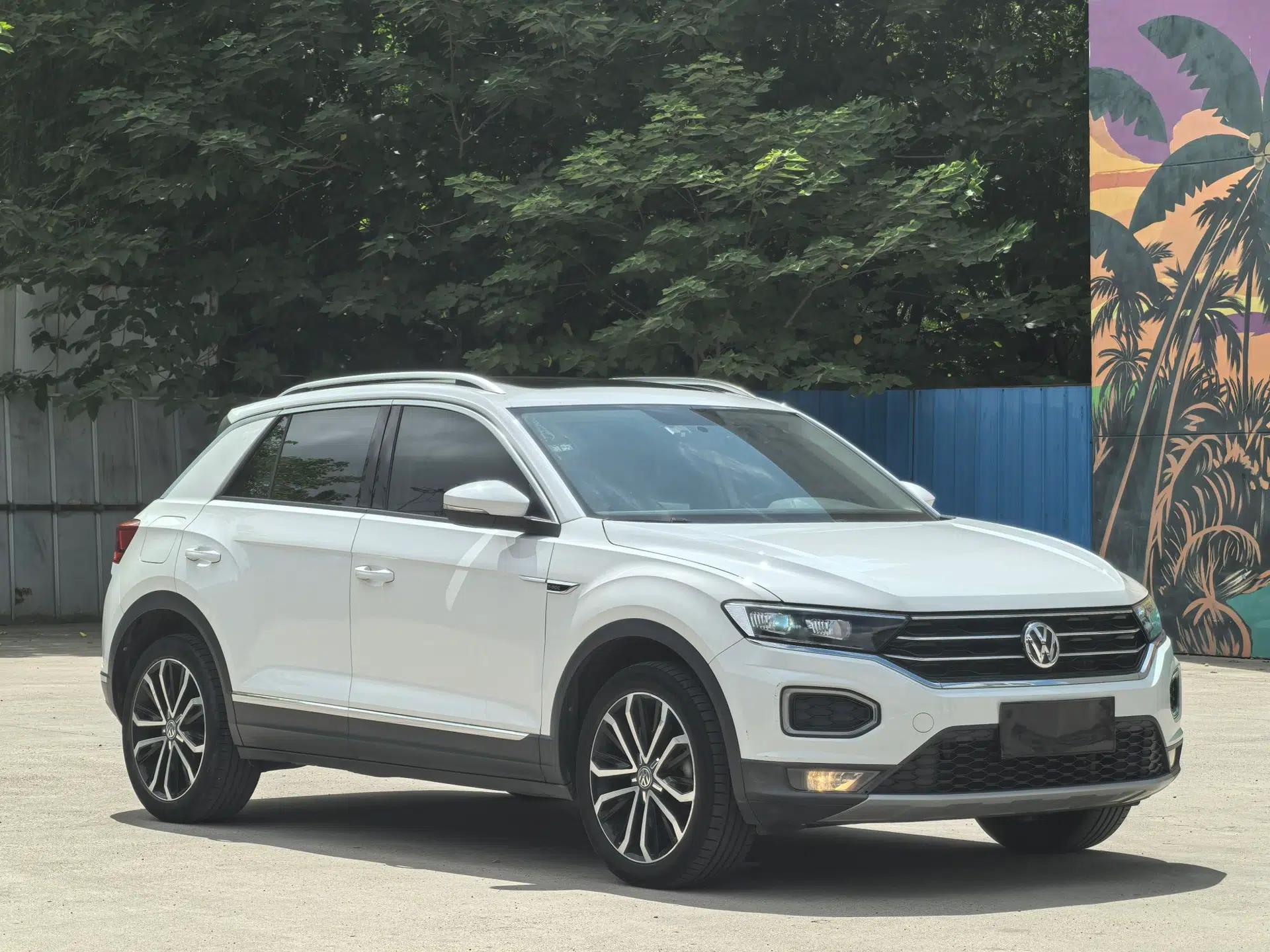 Volkswagen T-ROC 2019 280TSI DSG Two-Wheel Drive Comfort Version China VI Standard — миниатюра 13