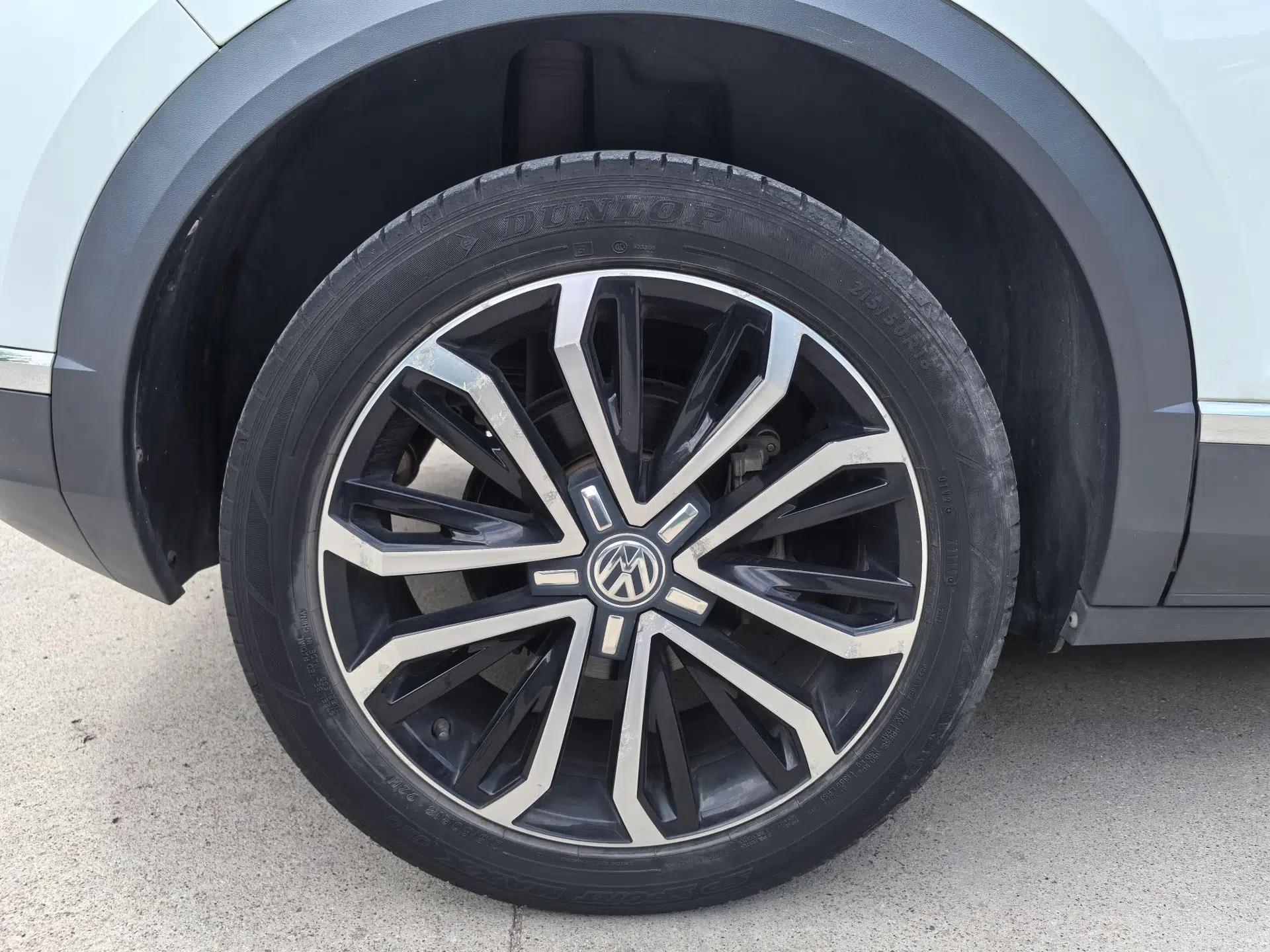 Volkswagen T-ROC 2019 280TSI DSG Two-Wheel Drive Comfort Version China VI Standard — миниатюра 18
