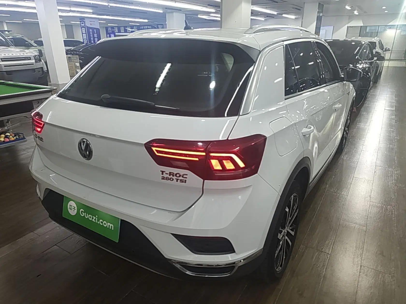 Volkswagen T-ROC 2019 280TSI DSG Two-Wheel Drive Comfort Version China VI Standard — миниатюра 6