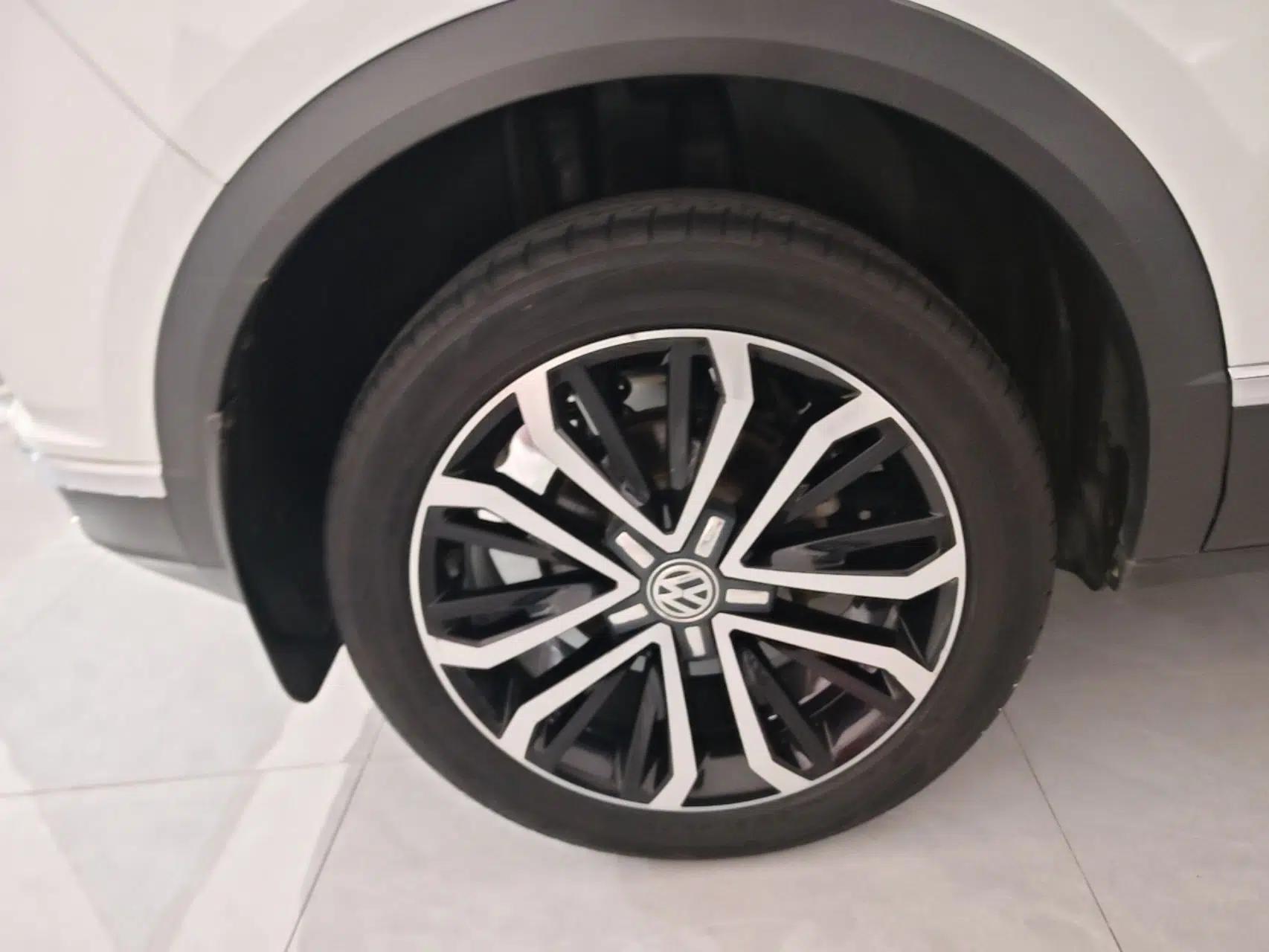 Volkswagen T-ROC 2020 280TSI DSG Two-Wheel Drive Comfort Version — миниатюра 11