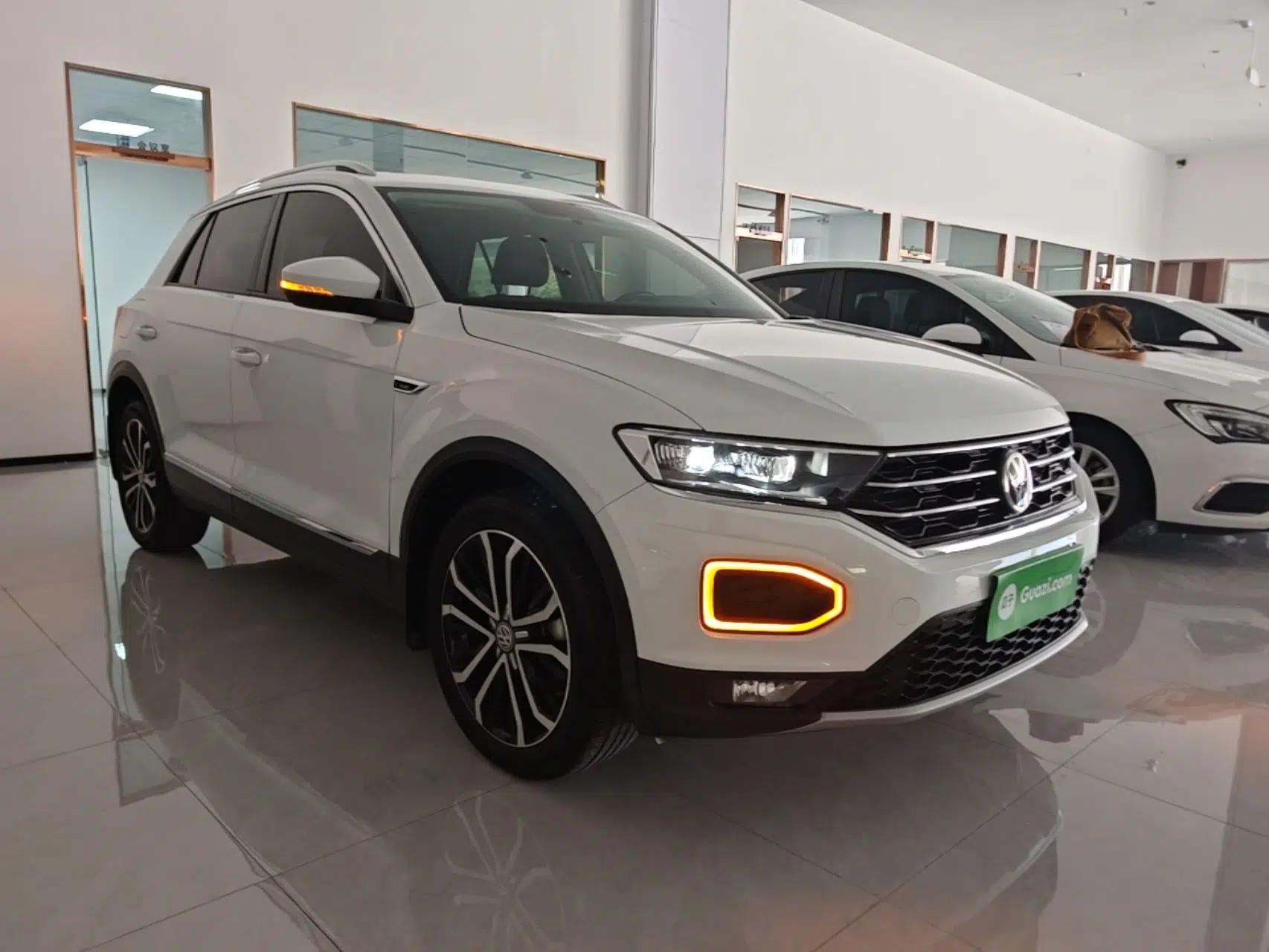 Volkswagen T-ROC 2020 280TSI DSG Two-Wheel Drive Comfort Version — миниатюра 3