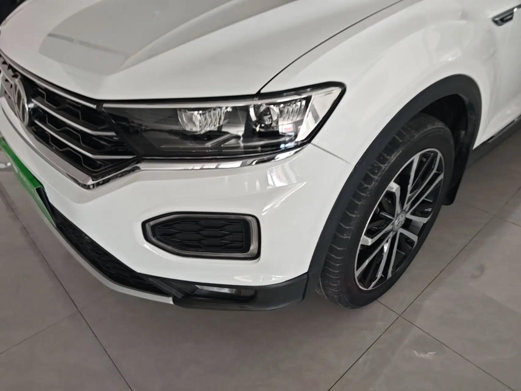 Volkswagen T-ROC 2020 280TSI DSG Two-Wheel Drive Comfort Version — миниатюра 8