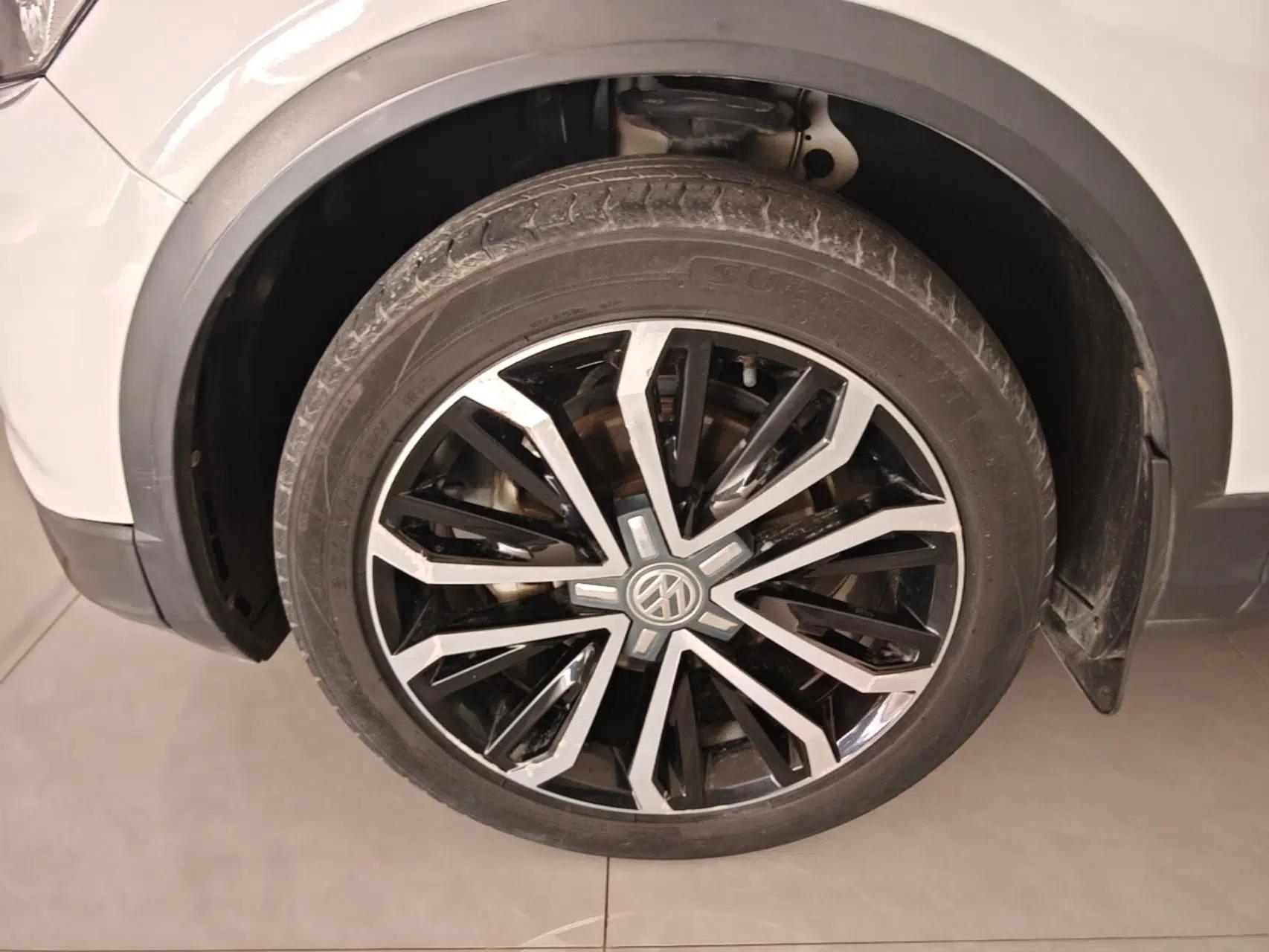 Volkswagen T-ROC 2020 280TSI DSG Two-Wheel Drive Comfort Version — миниатюра 10