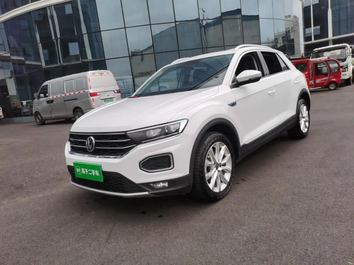 Volkswagen T-ROC 2021 Revised Version 280TSI DSG Two-Wheel Drive Elite Connect Edition — миниатюра 1