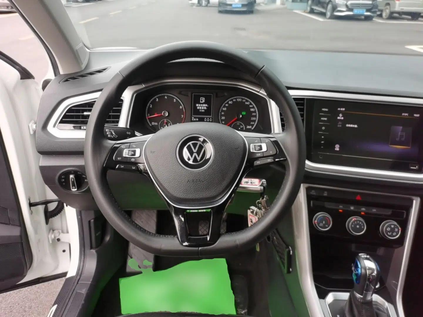 Volkswagen T-ROC 2021 Revised Version 280TSI DSG Two-Wheel Drive Elite Connect Edition — миниатюра 13