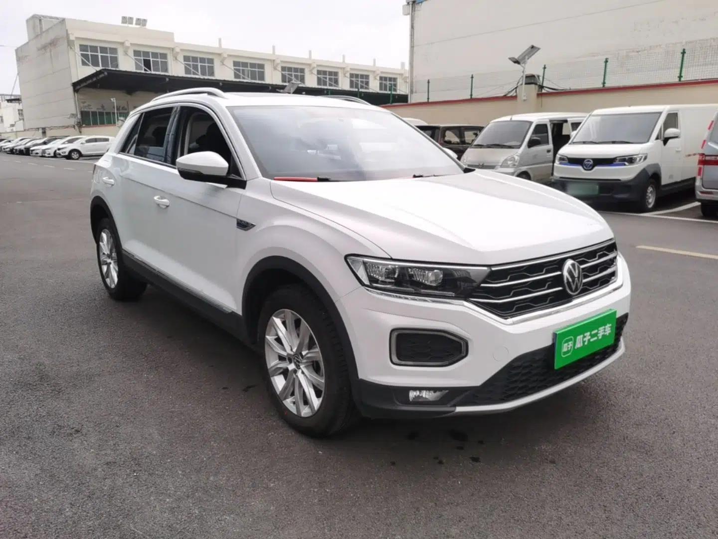 Volkswagen T-ROC 2021 Revised Version 280TSI DSG Two-Wheel Drive Elite Connect Edition — миниатюра 3
