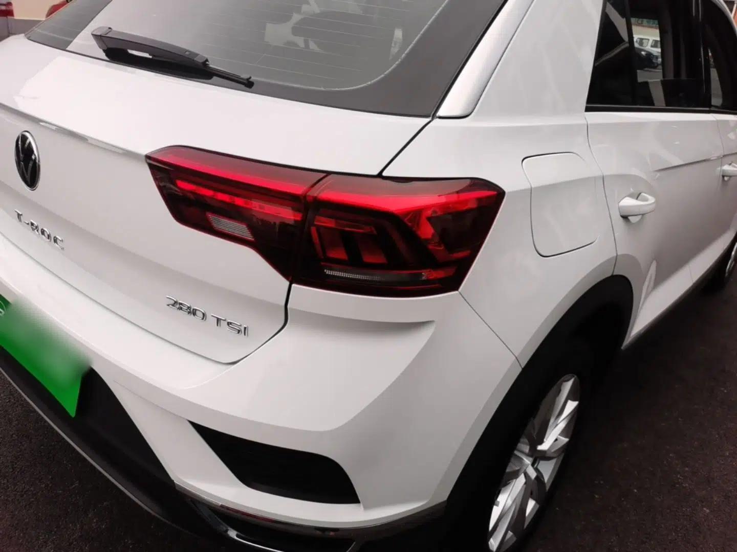 Volkswagen T-ROC 2021 Revised Version 280TSI DSG Two-Wheel Drive Elite Connect Edition — миниатюра 9