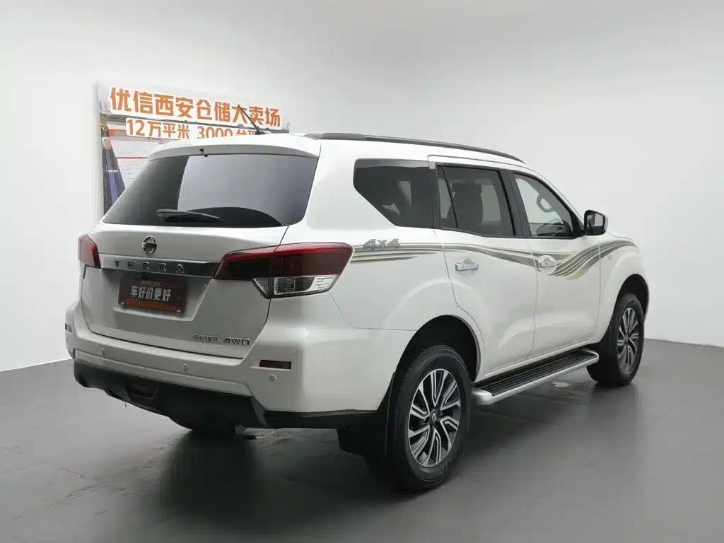 Terra 2020 2.5L XL Upper 4WD Automatic Four-Wheel Drive Luxury Edition — миниатюра 2