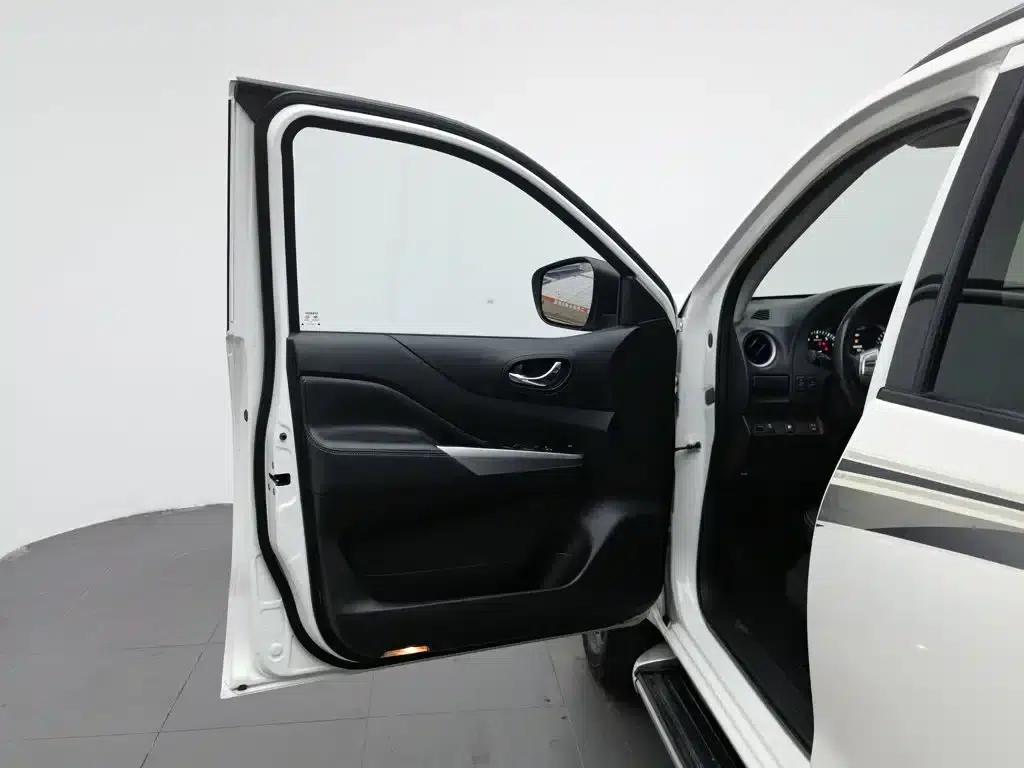 Terra 2020 2.5L XL Upper 4WD Automatic Four-Wheel Drive Luxury Edition — миниатюра 8