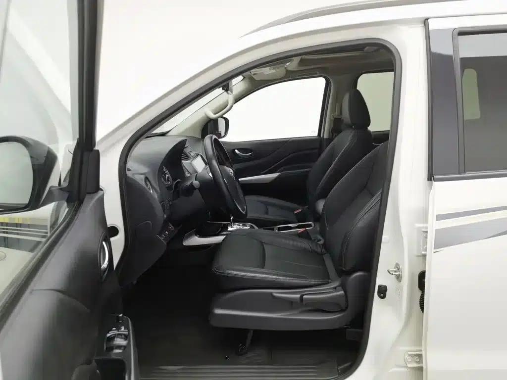 Terra 2020 2.5L XL Upper 4WD Automatic Four-Wheel Drive Luxury Edition — миниатюра 10