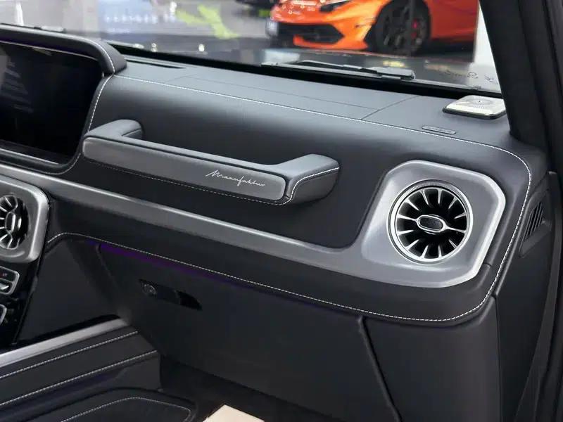 Mercedes-Benz G-Class AMG 2023 4.0T Automatic 4WD 5-seater Parallel Import — миниатюра 12