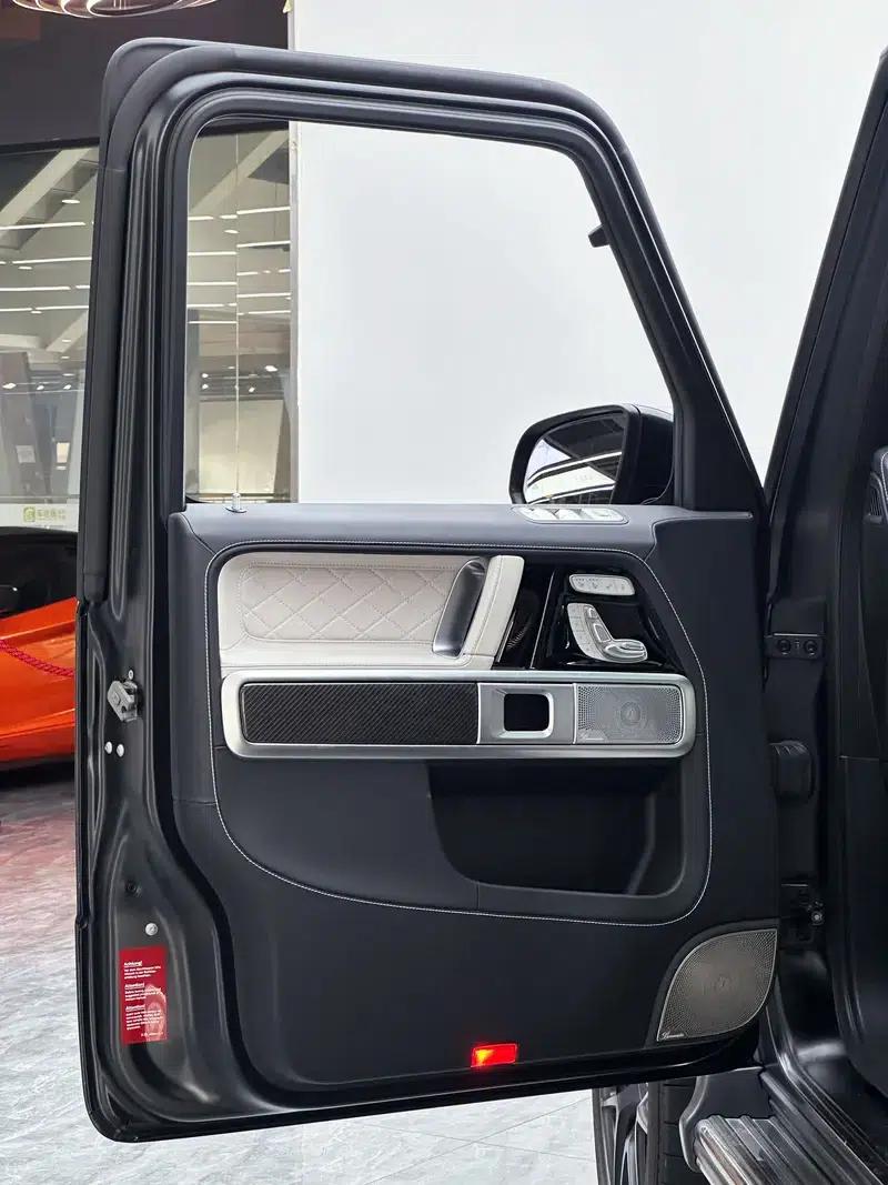 Mercedes-Benz G-Class AMG 2023 4.0T Automatic 4WD 5-seater Parallel Import — миниатюра 24
