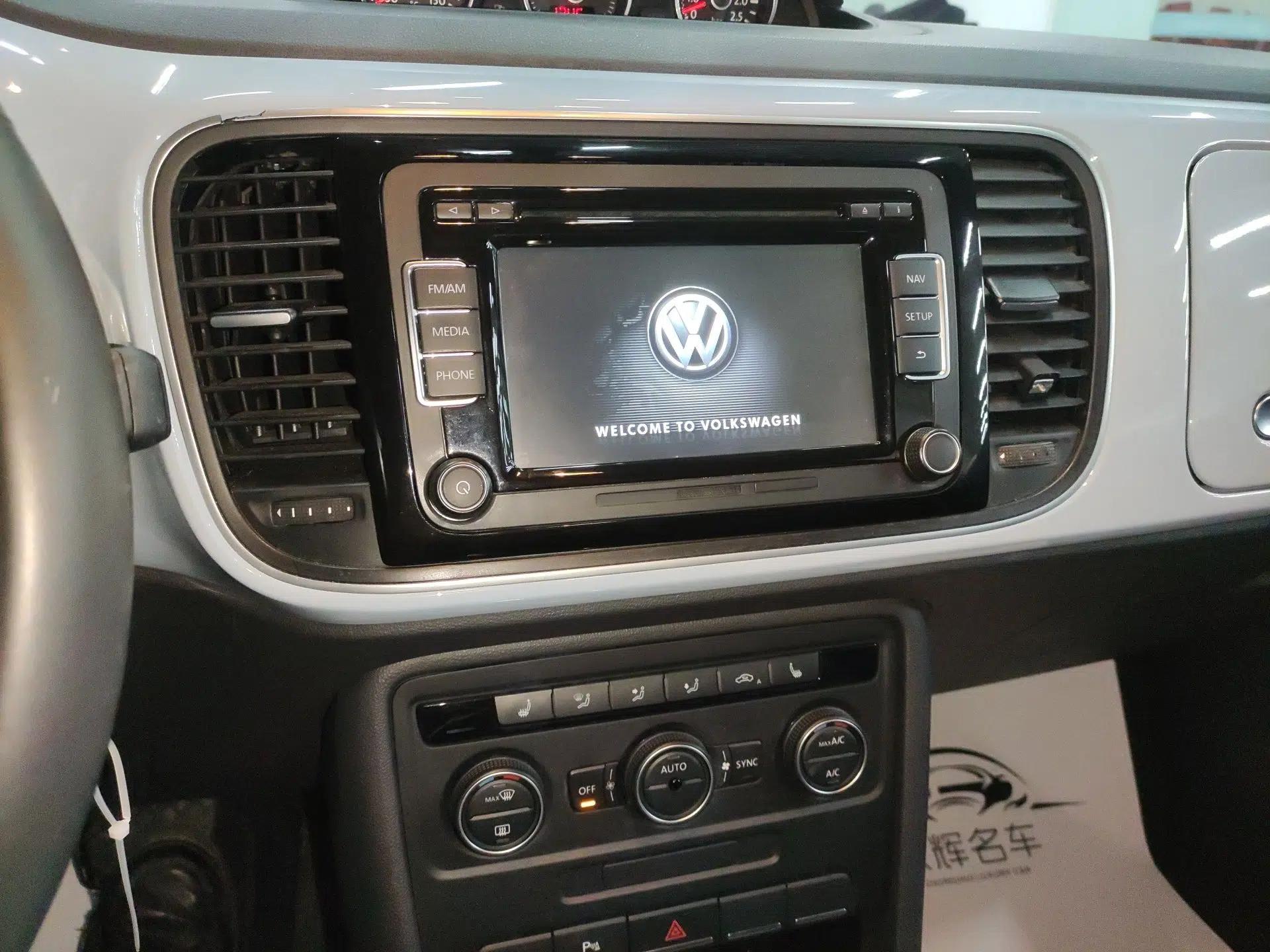 Volkswagen Beetle 2015 280TSI — миниатюра 12