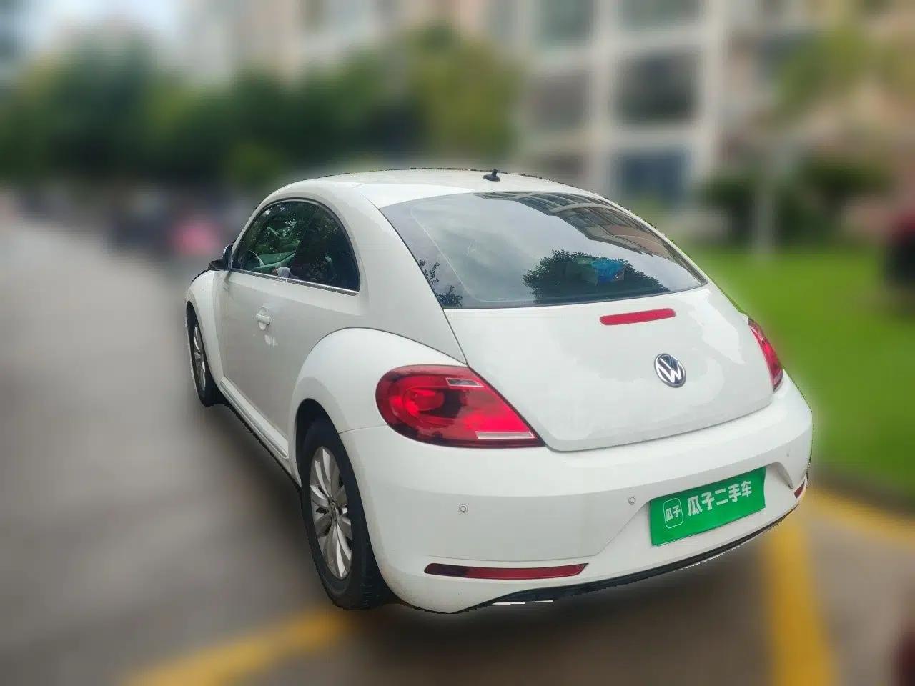 Volkswagen Beetle 2017 180TSI Yile Edition — миниатюра 4
